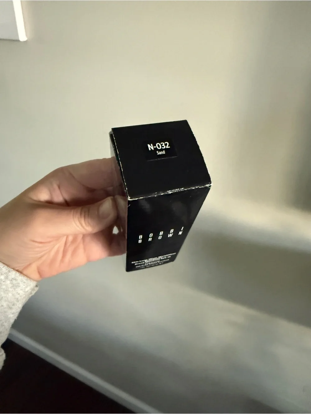 Bobbi Brown foundation n-032 sand NIB